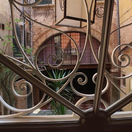 San Giacomo Apartment Венеция Номер фото